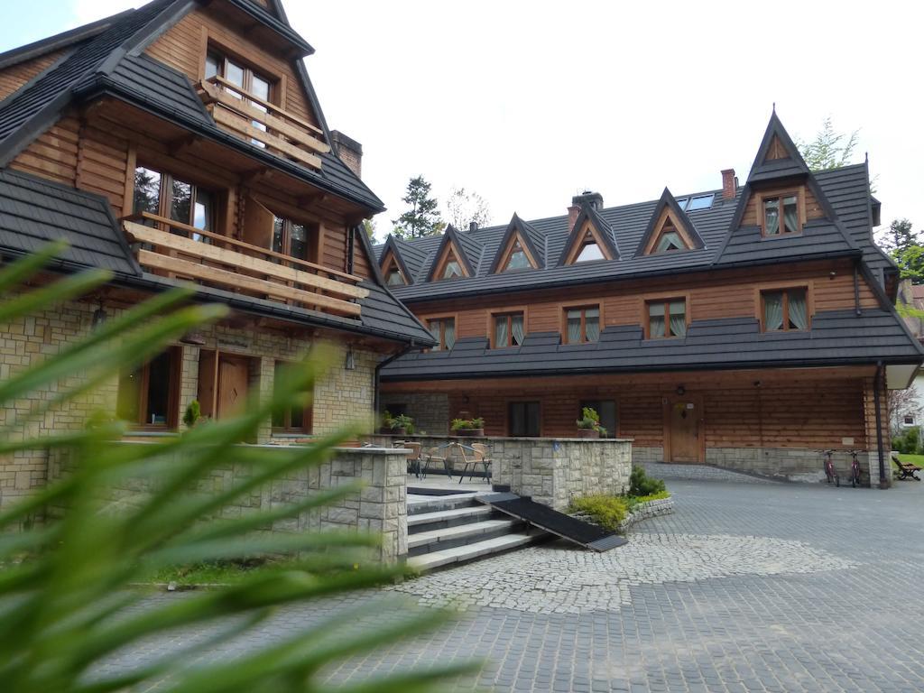 Hotel Dwor Karolowka ซาโกปาเน ภายนอก รูปภาพ