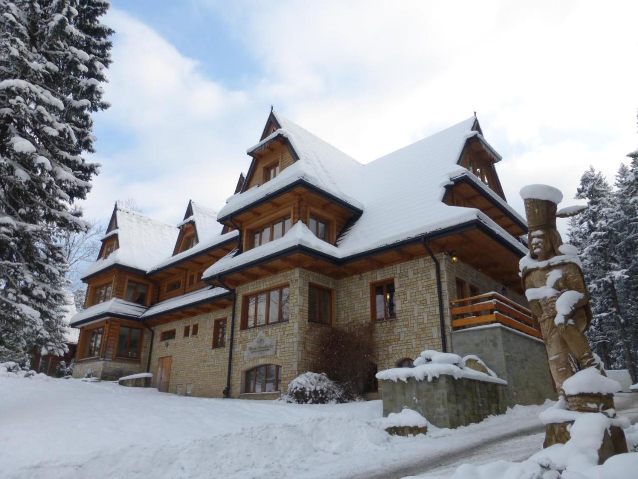Hotel Dwor Karolowka ซาโกปาเน ภายนอก รูปภาพ
