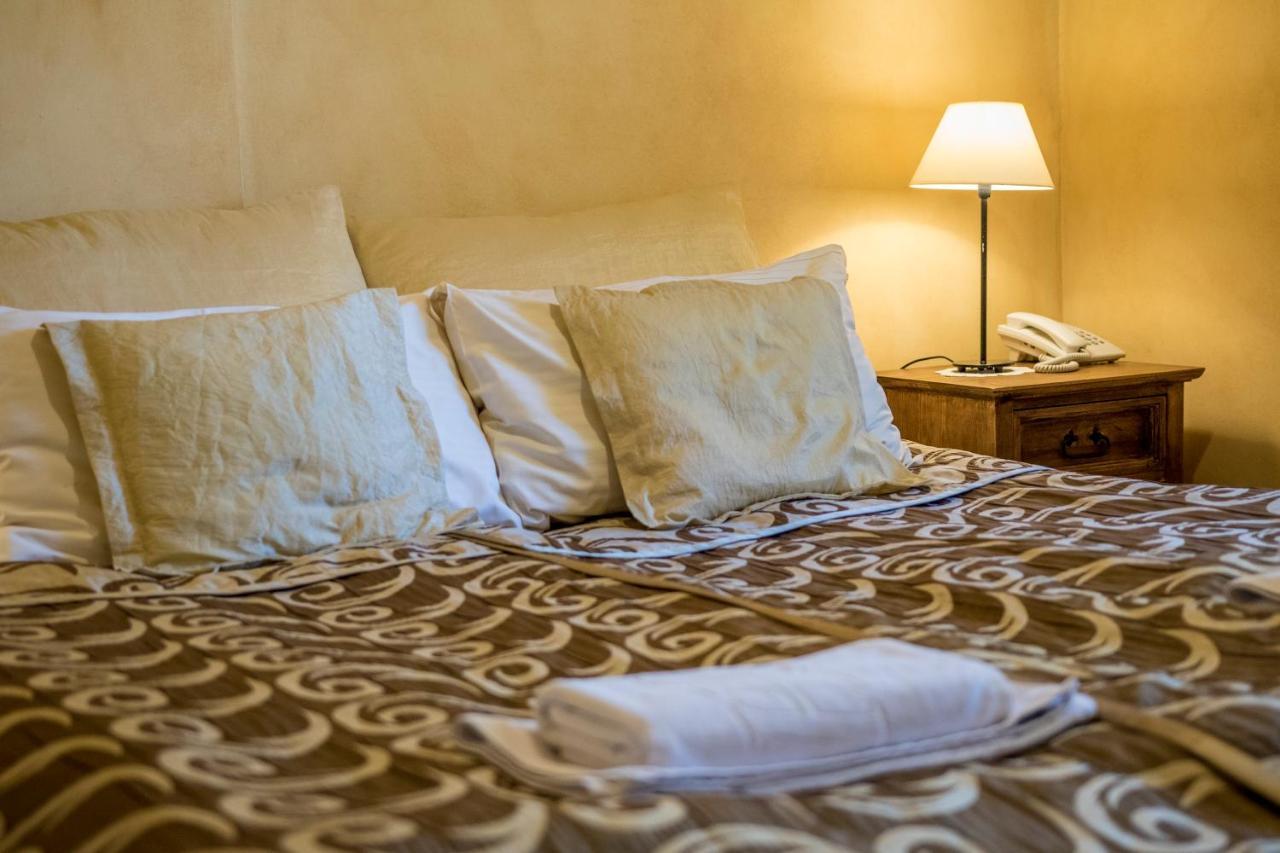 Hotel Dwor Karolowka ซาโกปาเน ภายนอก รูปภาพ